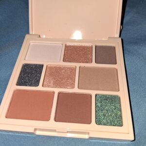 Neutral and Shimmer Eyeshadow Palette - Warm Neutrals & Greens